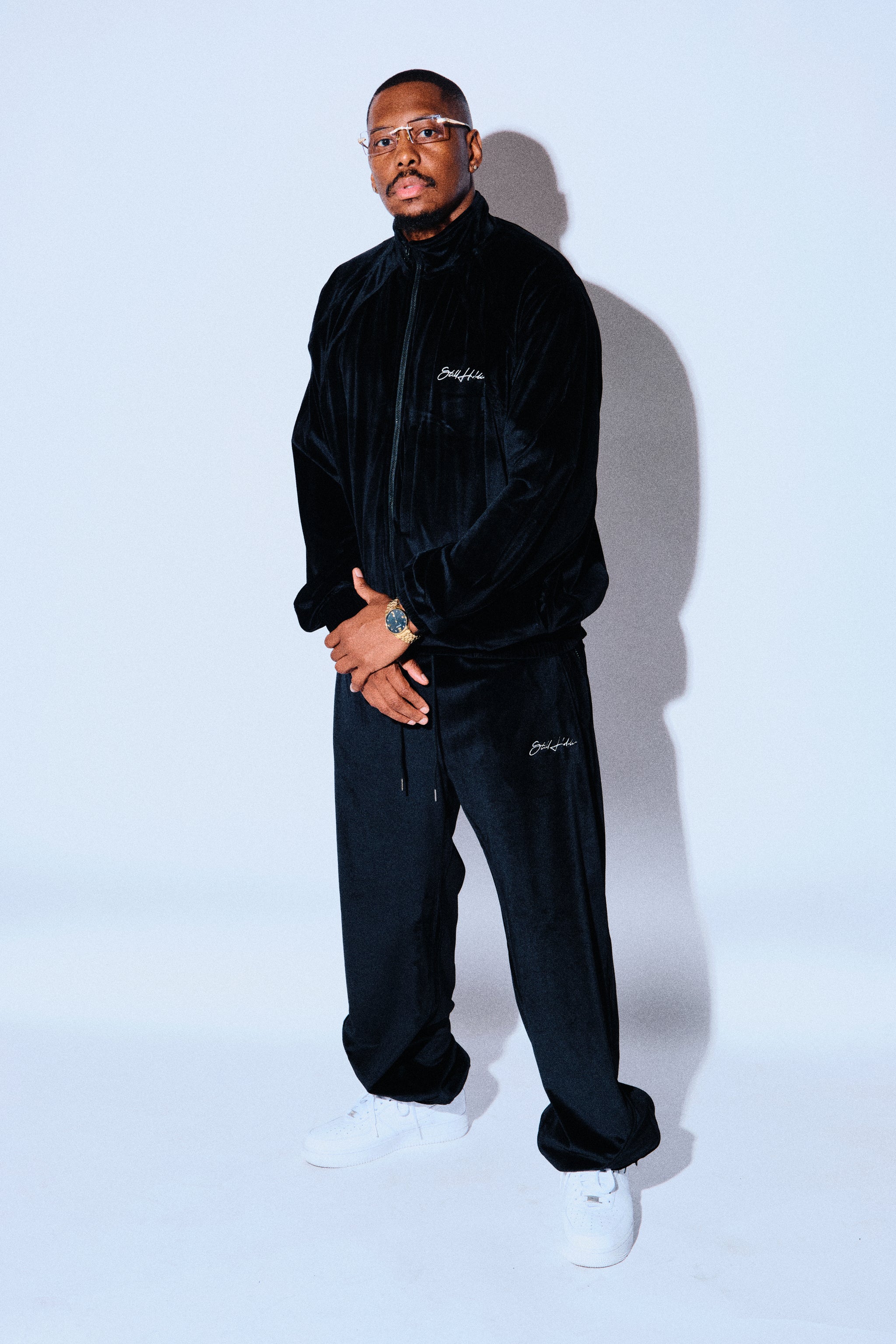 STILL HOLDIN® VELVET TRACKSUIT – 75th & Canal Co.